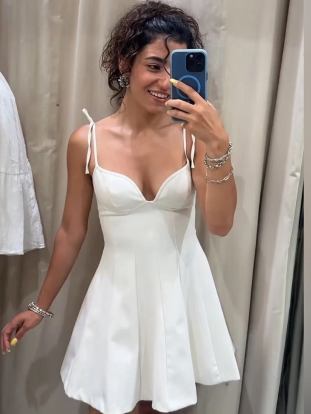 VIRAL NEW ZARA MINI BOW SUMMER /VACATION DRESS M
🚨NO DISCOUNT - Picture 11 of 15